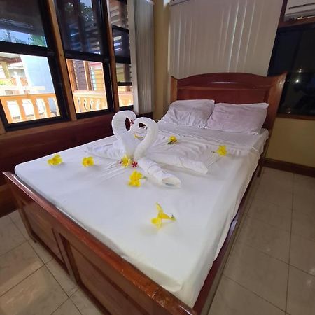 La-Familia Guest House Đảo Đảo Siquijor Ngoại thất bức ảnh